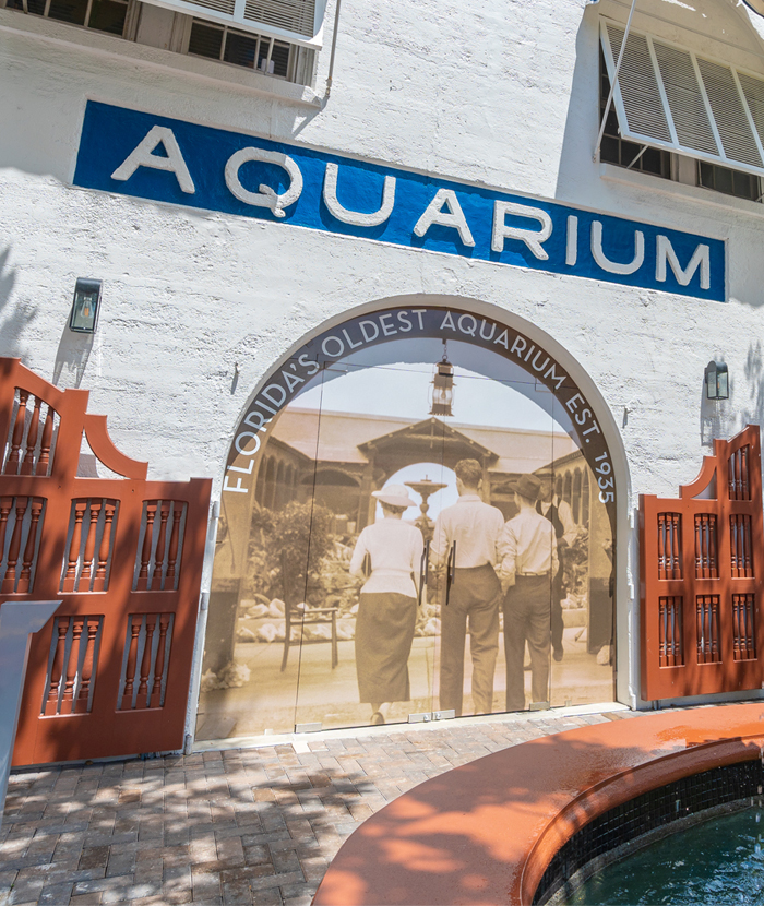 entrance to the key west aquarium